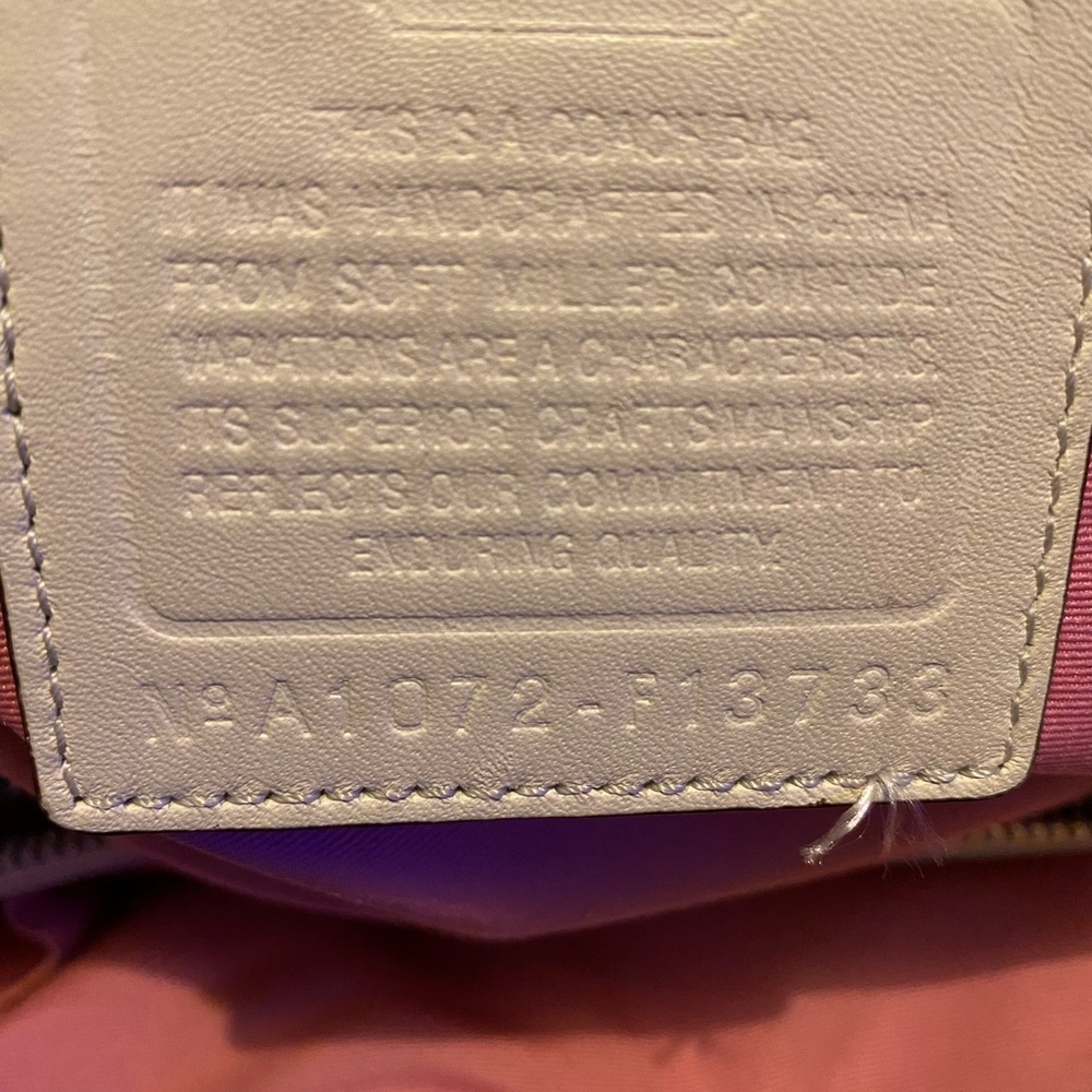 COACH A1072 F13733 Soho Cream Pebbled Leather Pleated Tote - Picture 6 of 11